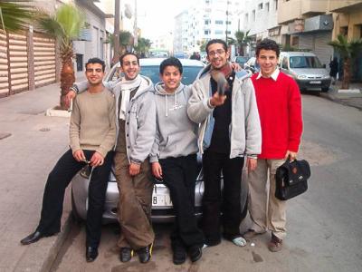 wowww la tof de hma9 !!! wlad lhouma lol!!! surtt tahar le prof loll!!!!!